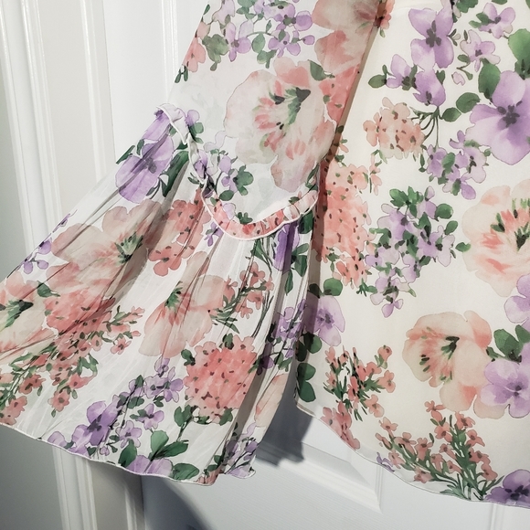 MASSIMO DUTTI NWT floral blouse - Picture 2 of 4